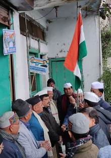 हाथ से हाथ जोड़ो यात्रा को सफल बनाने के लिए अल्मोड़ा में कांग्रेसियों में मंथन